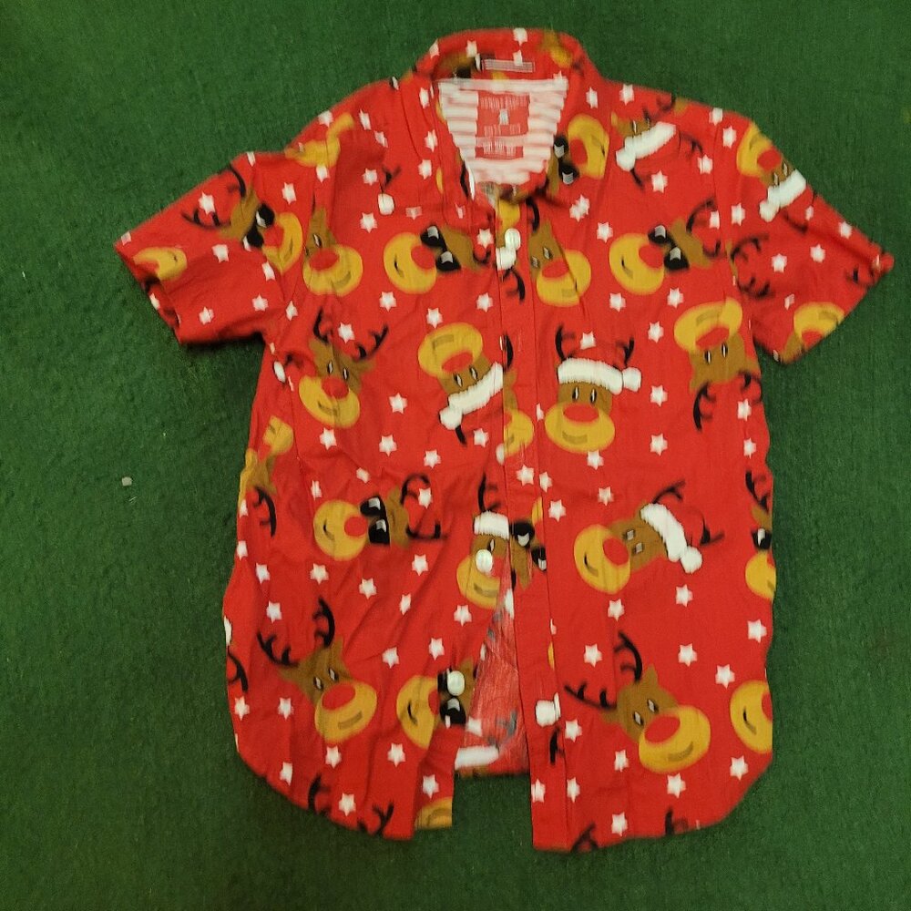 Button down. Reindeer
